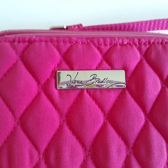 With Tag Vera Bradley On The Square bright fuchsia wristlet - Picture 3 of 9